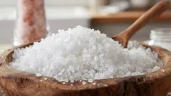 Waarom zout niet alleen voor eten is: 10 onverwachte manieren om het in het dagelijks leven te gebruiken